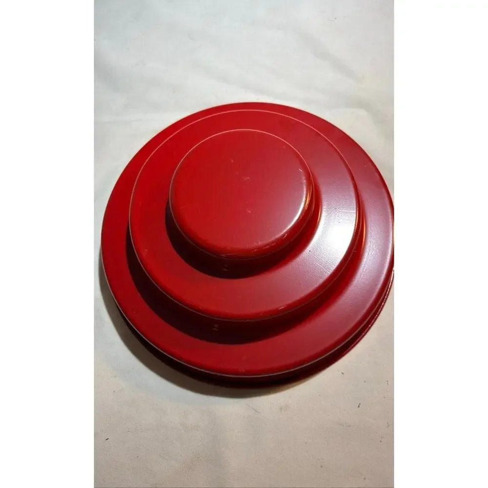 Vintage Metal and Plastic Cake Pan